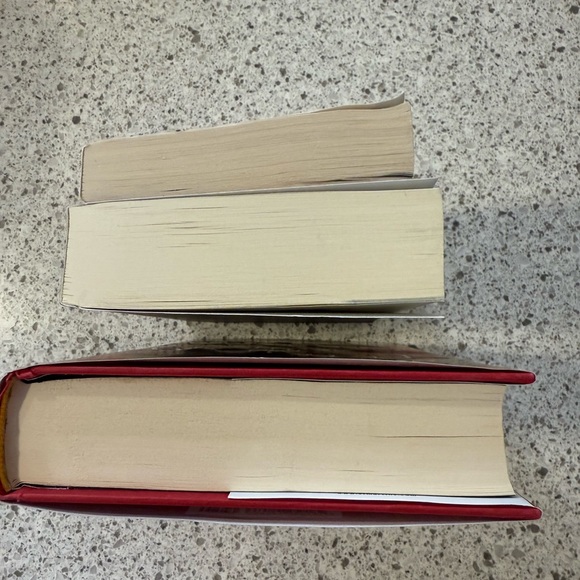 Kristin Hannah Book Set - Picture 6 of 6